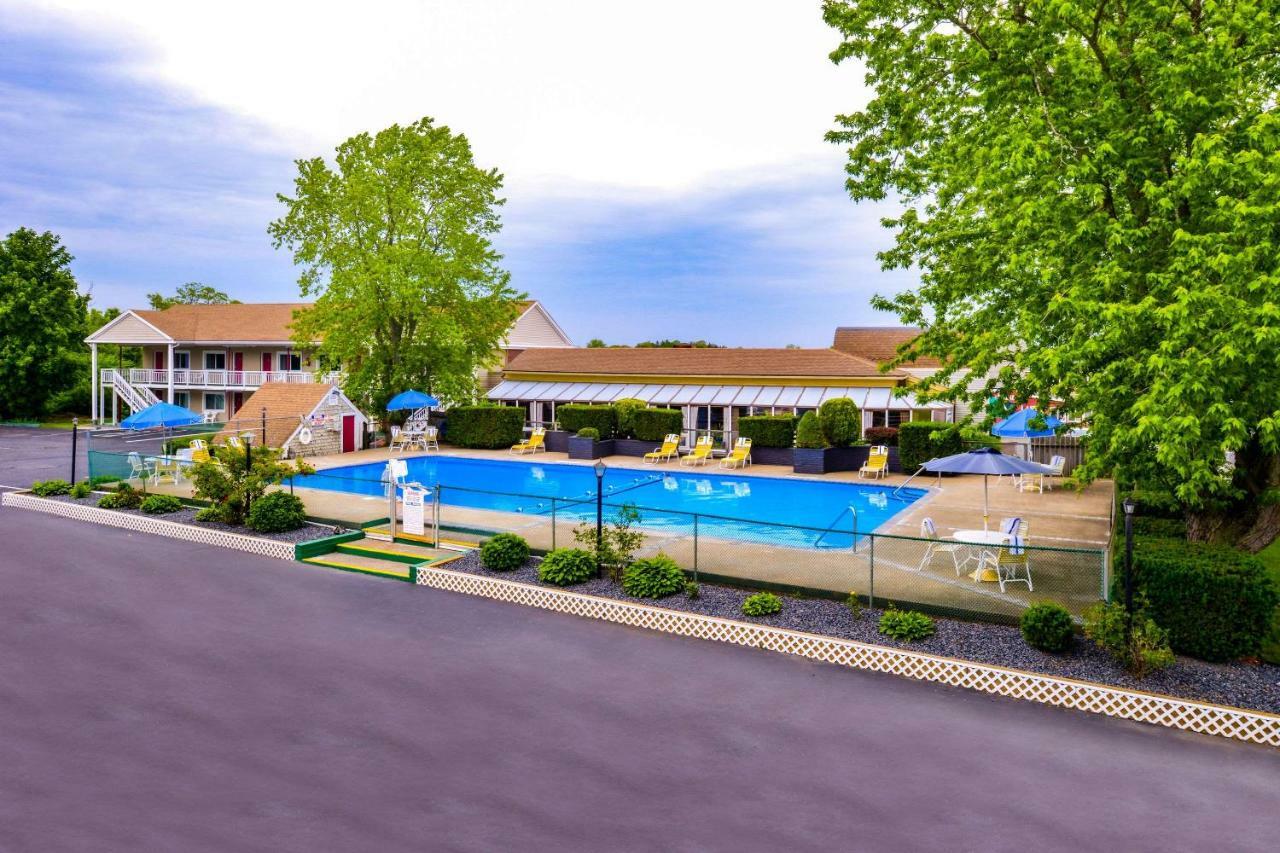 Rodeway Inn Orleans - Cape Cod Exterior foto
